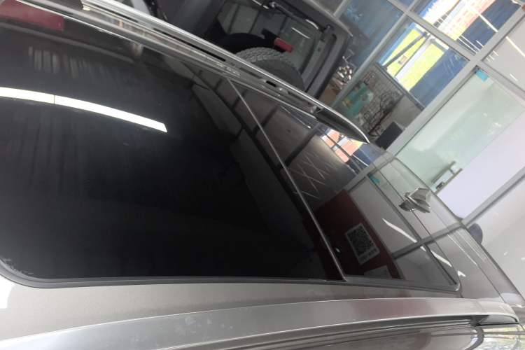 Used Lynk & Co 01 2019 2.0T Two-Wheel-Drive Pro Version China VI Standard Roof