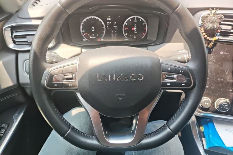 Used Lynk & Co 01 2019 2.0T Two-Wheel Drive Zhaopu Version China VI Standard Steering Wheel