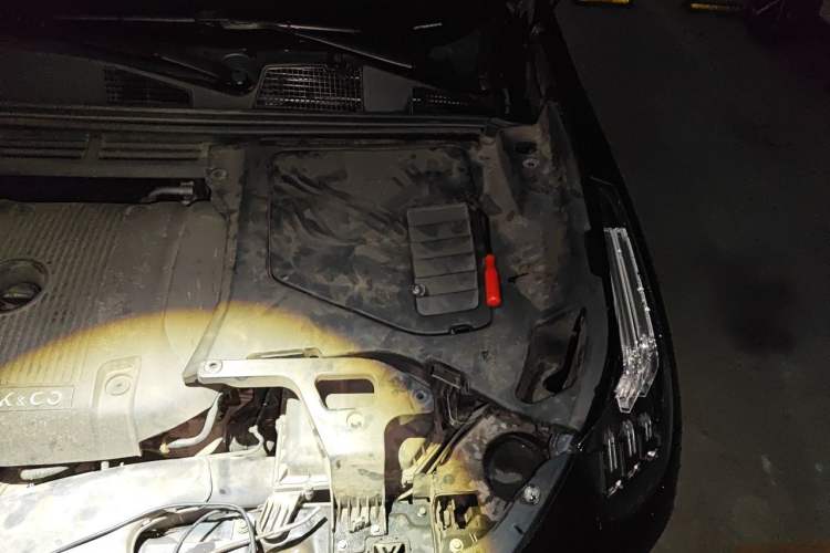 Used Lynk & Co 01 2020 2.0T Two-Wheel Drive Pure Pro Version China VI Standard Engine Bay Left