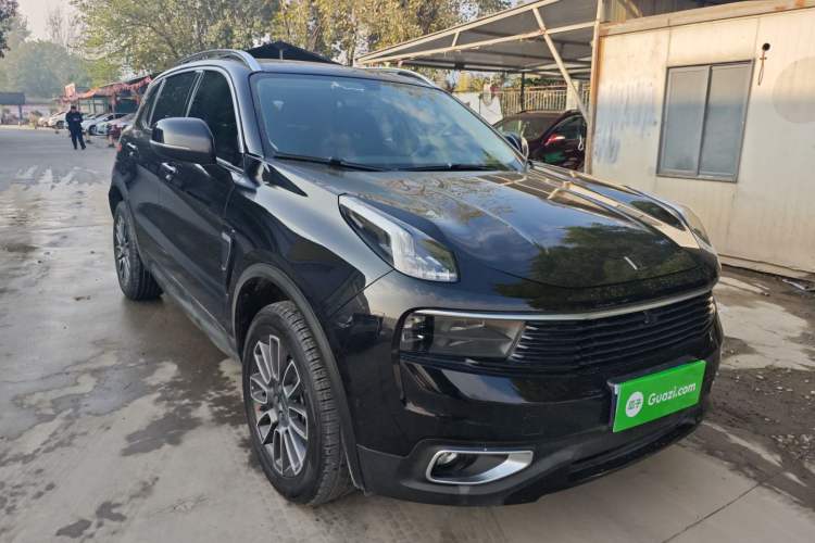 Used Lynk & Co 01 2020 2.0T Two-Wheel Drive Pure Pro Version China VI Standard Front Right 45 Deg