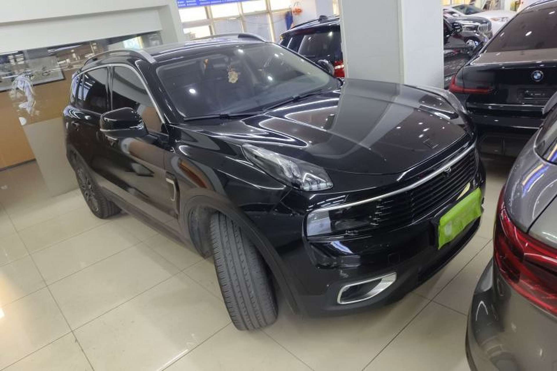 Used Lynk & Co 01 2020 2.0T Two-Wheel Drive Pure Pro Version China VI Standard Front Right 45 Deg