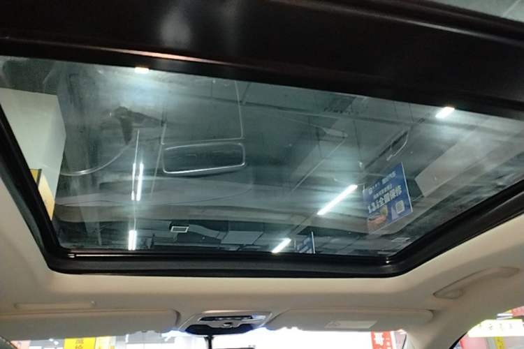 Used Lynk & Co 01 2020 2.0T Two-Wheel Drive Pure Pro Version China VI Standard Headliner