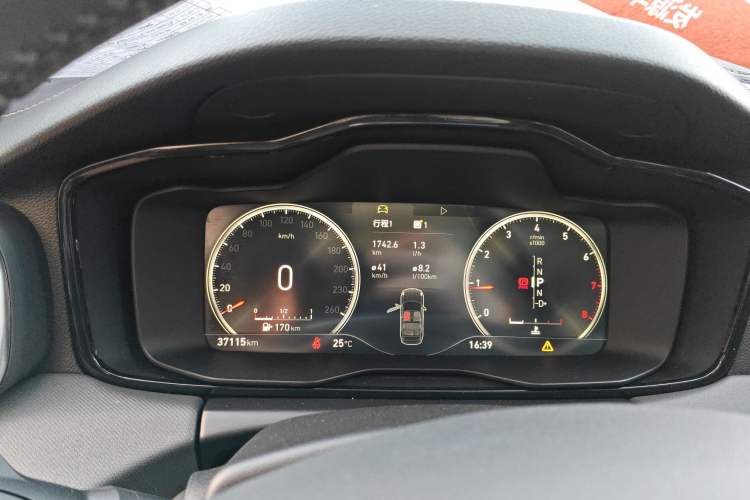 Used Lynk & Co 01 2020 2.0T Two-Wheel Drive Pure Pro Version China VI Standard Instrument Cluster