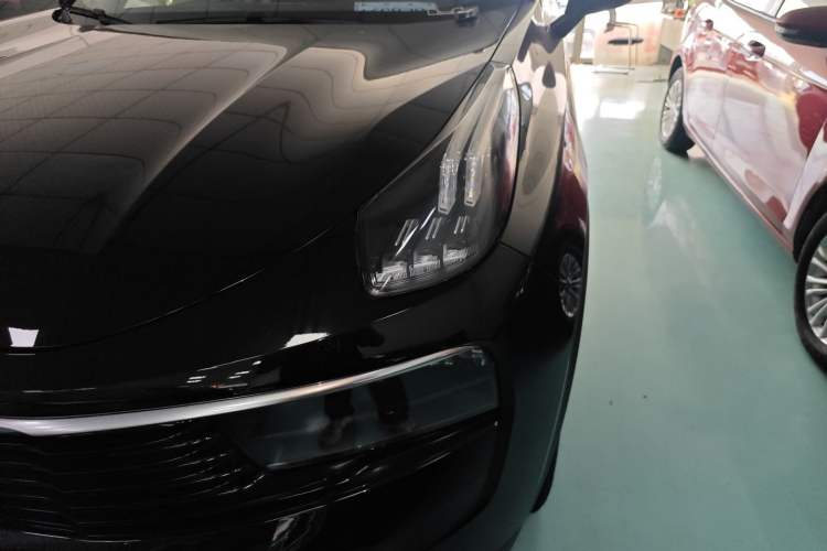 Used Lynk & Co 01 2020 2.0T Two-Wheel Drive Pure Pro Version China VI Standard Left Front Headlight