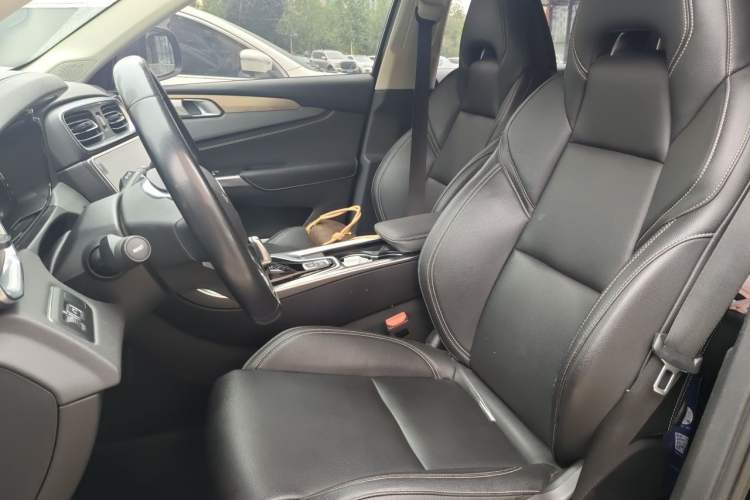 Used Lynk & Co 01 2020 2.0T Two-Wheel Drive Pure Pro Version China VI Standard Left Front Seat