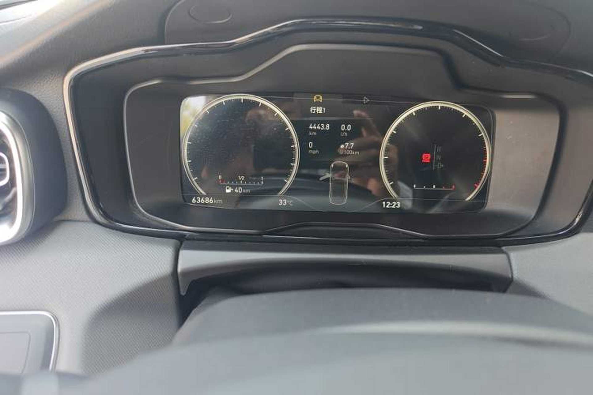 Used Lynk & Co 01 2020 2.0T Two-Wheel Drive Pure Pro Version China VI Standard Odometer Close Up