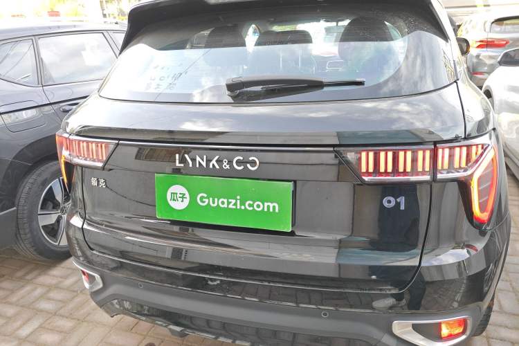 Used Lynk & Co 01 2020 2.0T Two-Wheel Drive Pure Pro Version China VI Standard Rear