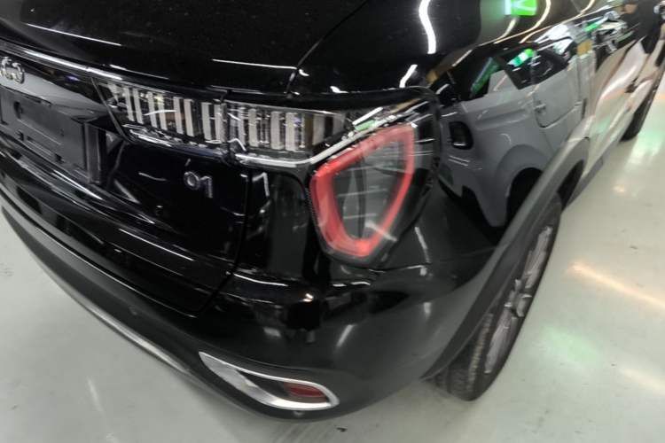 Used Lynk & Co 01 2020 2.0T Two-Wheel Drive Pure Pro Version China VI Standard Right Rear Taillight