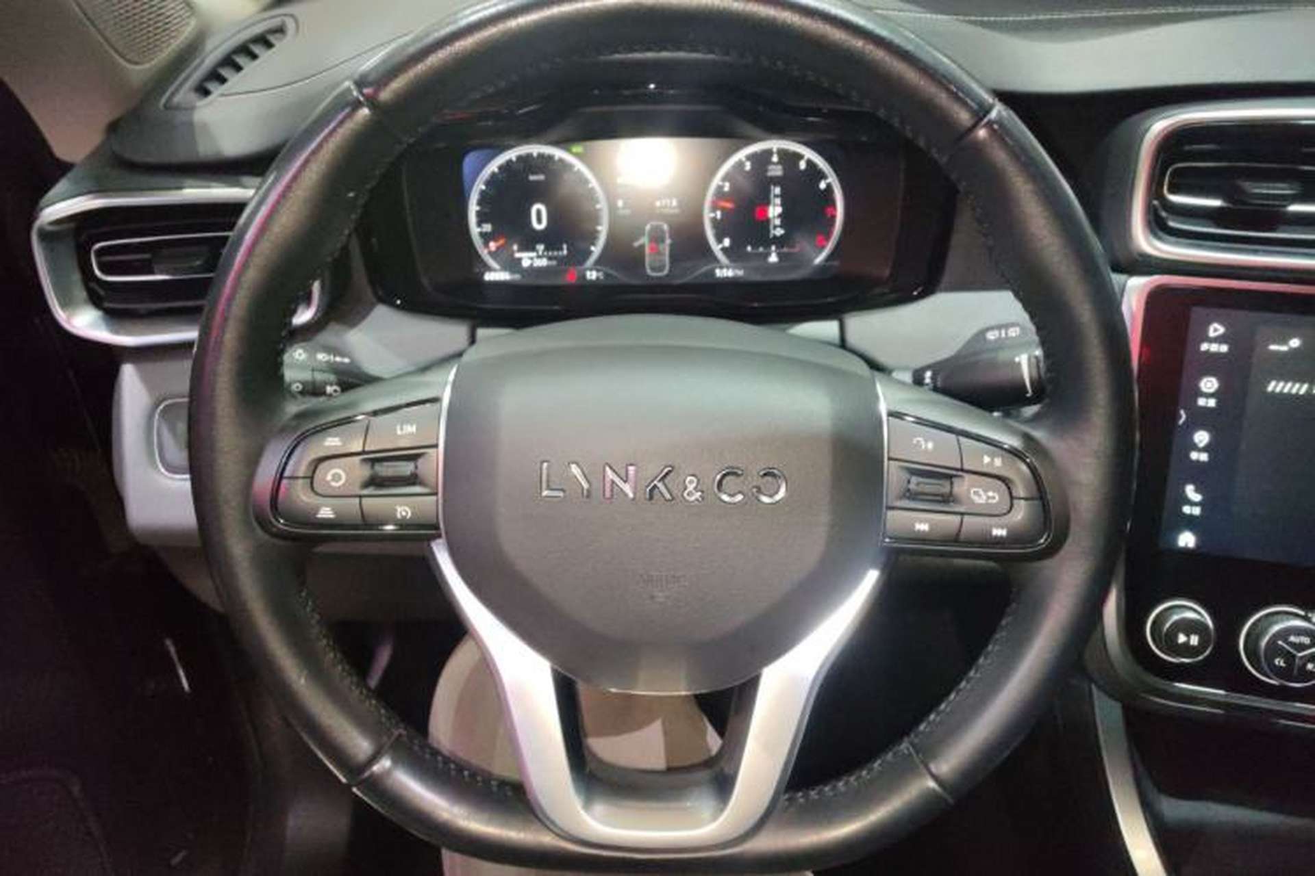 Used Lynk & Co 01 2020 2.0T Two-Wheel Drive Pure Pro Version China VI Standard Steering Wheel