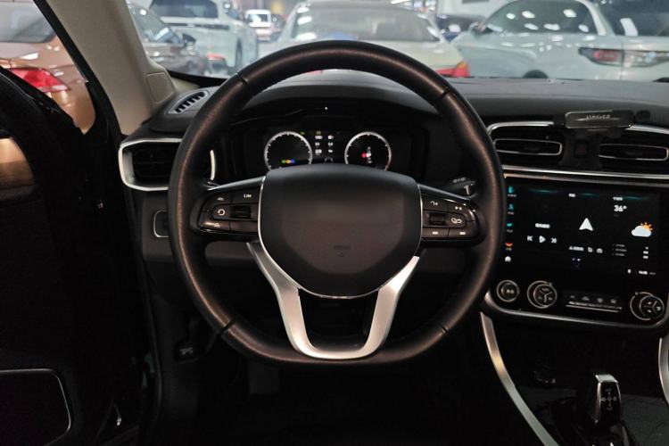Used Lynk & Co 01 2020 2.0T Two-Wheel Drive Pure Pro Version China VI Standard Steering Wheel