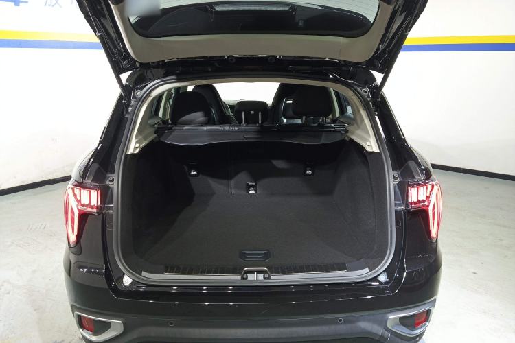 Used Lynk & Co 01 2020 2.0T Two-Wheel Drive Pure Pro Version China VI Standard Trunk