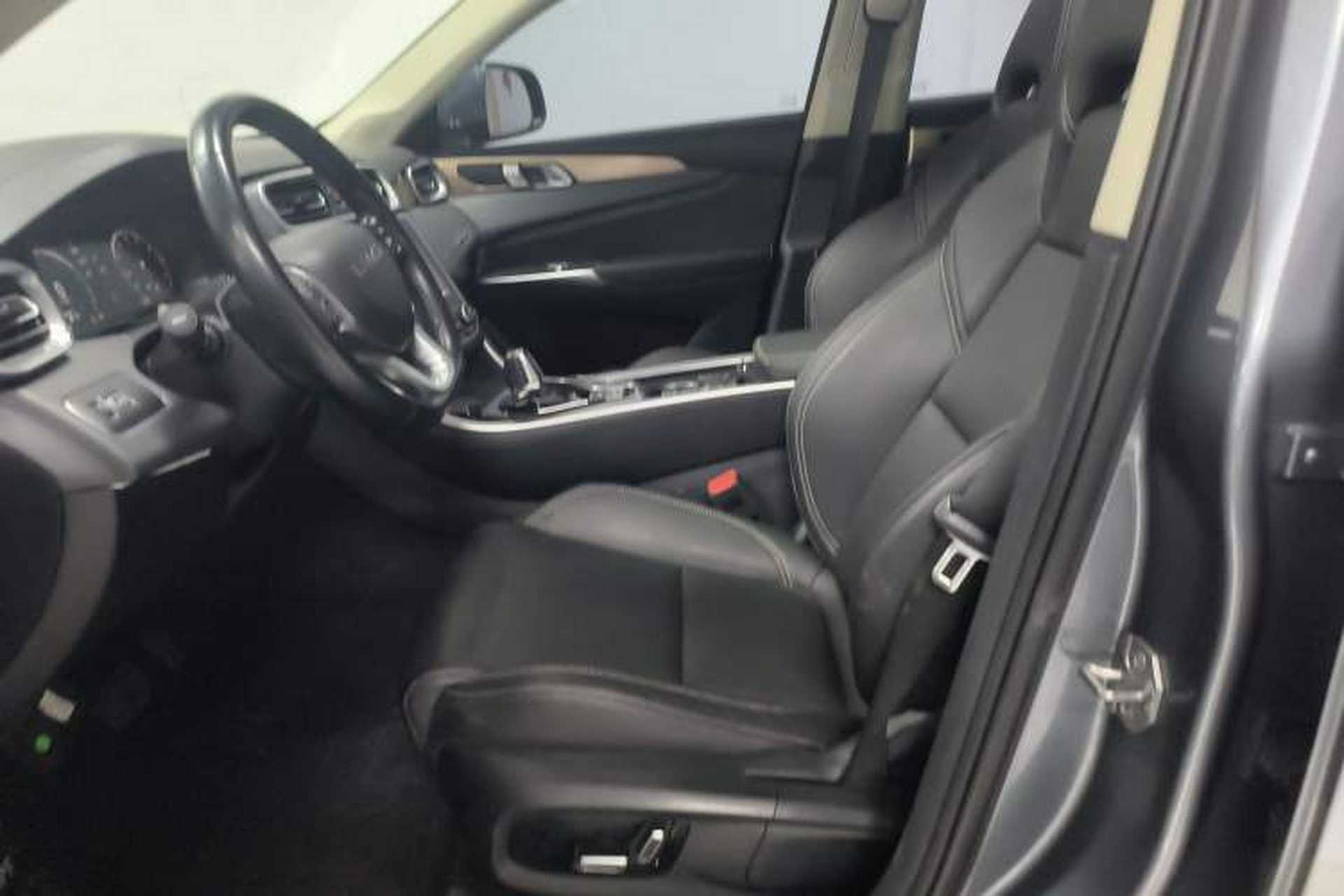 Used Lynk & Co 01 2020 2.0T Two-Wheel Drive Pure Pro Version China VI Standard Left Front Seat