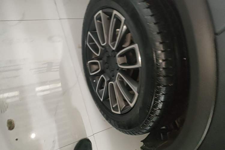 Used Lynk & Co 01 2020 2.0T Two-Wheel Drive Pure Pro Version China VI Standard Right Rear Wheel Hub