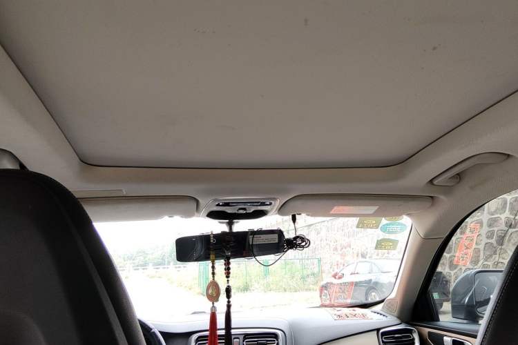Used Lynk & Co 01 2020 2.0T Two-Wheel Drive Pure Pro Version China VI Standard Headliner
