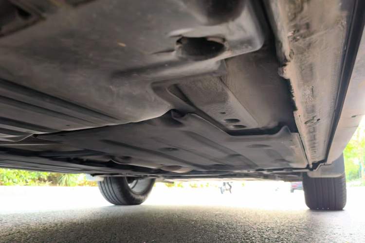 Used Lynk & Co 01 2020 2.0T Two-Wheel Drive Pure Pro Version China VI Standard Chassis Rear Right