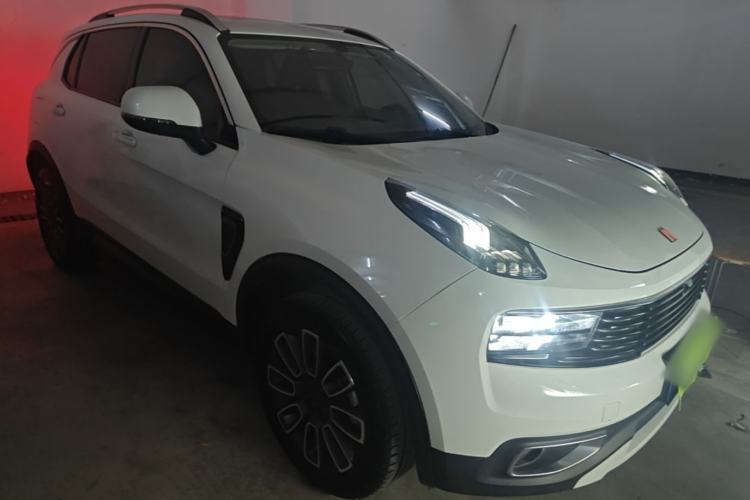 Used Lynk & Co 01 2020 2.0T Two-Wheel Drive Pure Pro Version China VI Standard Front Right 45 Deg