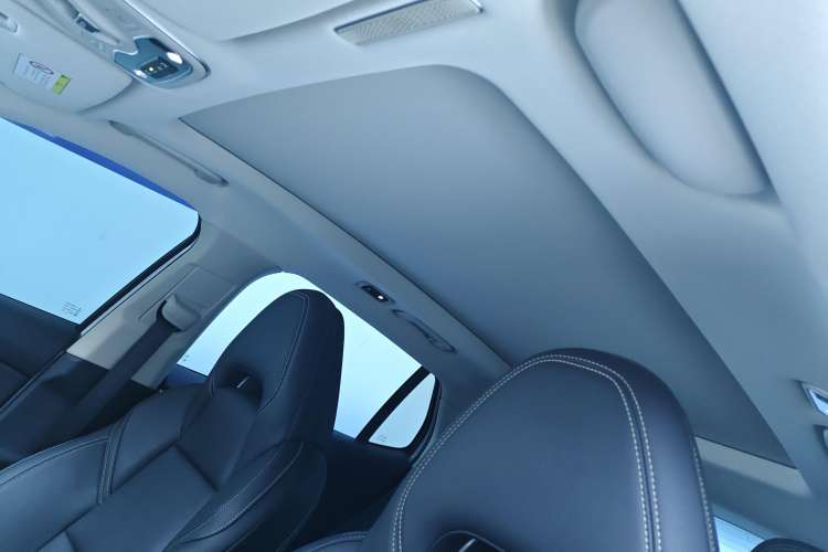 Used Lynk & Co 01 2020 2.0T Two-Wheel Drive Pure Pro Version China VI Standard Headliner