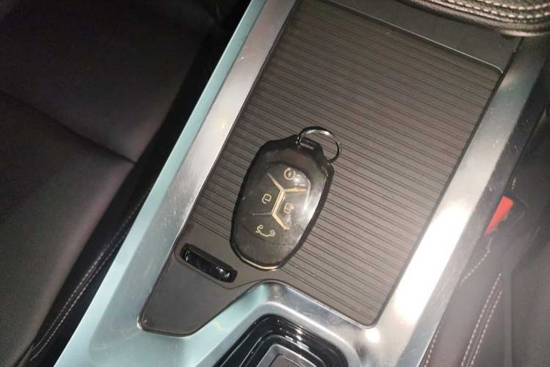 Used Lynk & Co 01 2020 2.0T Two-Wheel Drive Pure Pro Version China VI Standard Interior 1