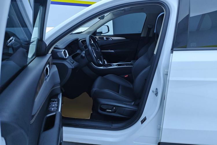 Used Lynk & Co 01 2020 2.0T Two-Wheel Drive Pure Pro Version China VI Standard Left Front Seat