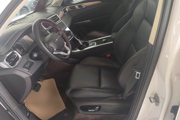 Used Lynk & Co 01 2020 2.0T Two-Wheel Drive Pure Pro Version China VI Standard Left Front Seat