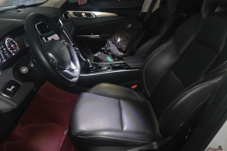 Used Lynk & Co 01 2020 2.0T Two-Wheel Drive Pure Pro Version China VI Standard Left Front Seat