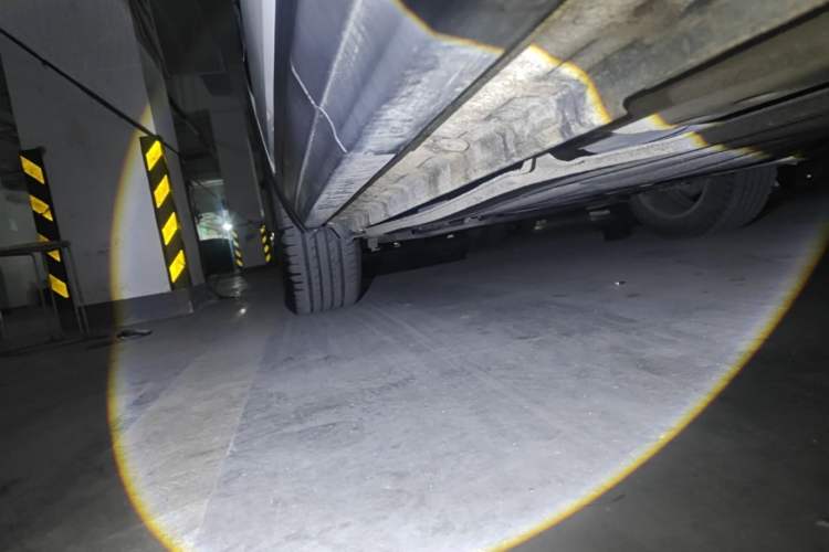 Used Lynk & Co 01 2020 2.0T Two-Wheel Drive Pure Pro Version China VI Standard Left Side Sill
