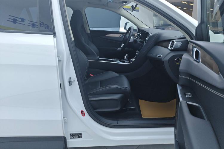 Used Lynk & Co 01 2020 2.0T Two-Wheel Drive Pure Pro Version China VI Standard Right Front Seat