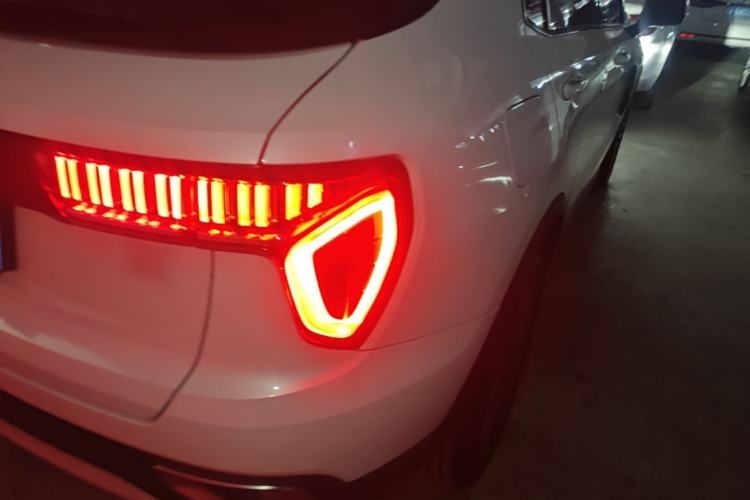 Used Lynk & Co 01 2020 2.0T Two-Wheel Drive Pure Pro Version China VI Standard Right Rear Taillight