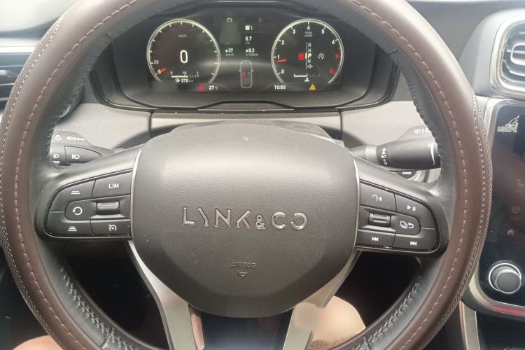 Used Lynk & Co 01 2020 2.0T Two-Wheel Drive Pure Pro Version China VI Standard Steering Wheel