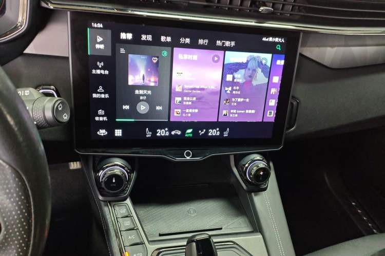 Used Lynk & Co 01 2021 2.0TD Four-Wheel Drive Dark Night Edition Audio And AC Panel