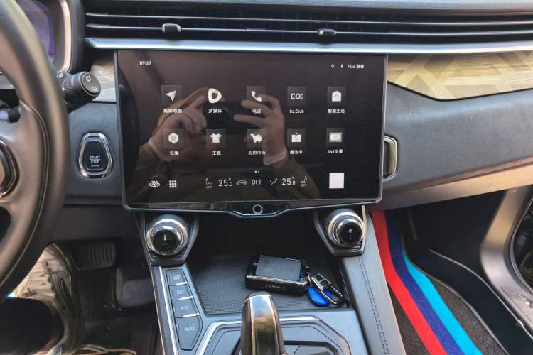Used Lynk & Co 01 2021 2.0TD Two-Wheel-Drive Pro Trim Audio And AC Panel