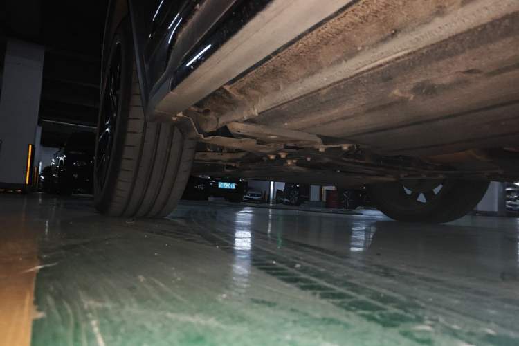 Used Lynk & Co 01 2021 2.0TD Four-Wheel Drive Dark Night Edition Chassis Front Left
