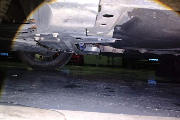 Used Lynk & Co 01 2021 2.0TD Two-Wheel-Drive Pro Trim Chassis Front Left