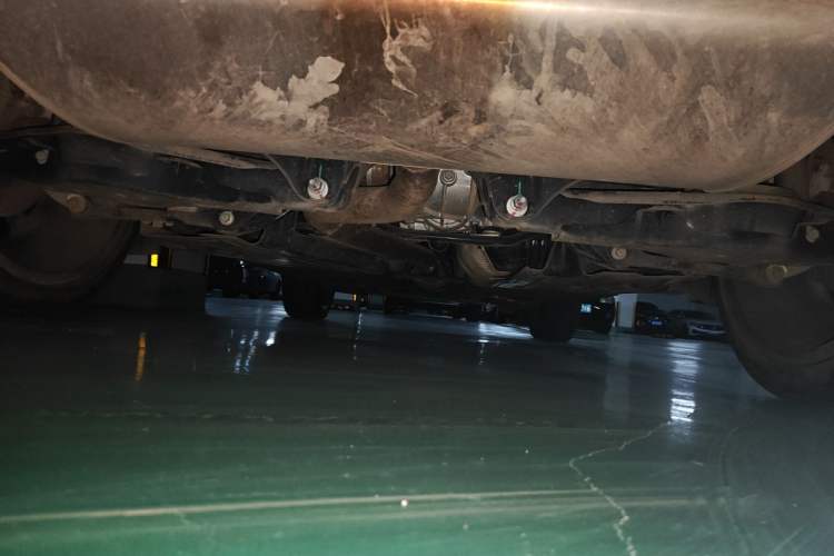 Used Lynk & Co 01 2021 2.0TD Four-Wheel Drive Dark Night Edition Chassis Rear