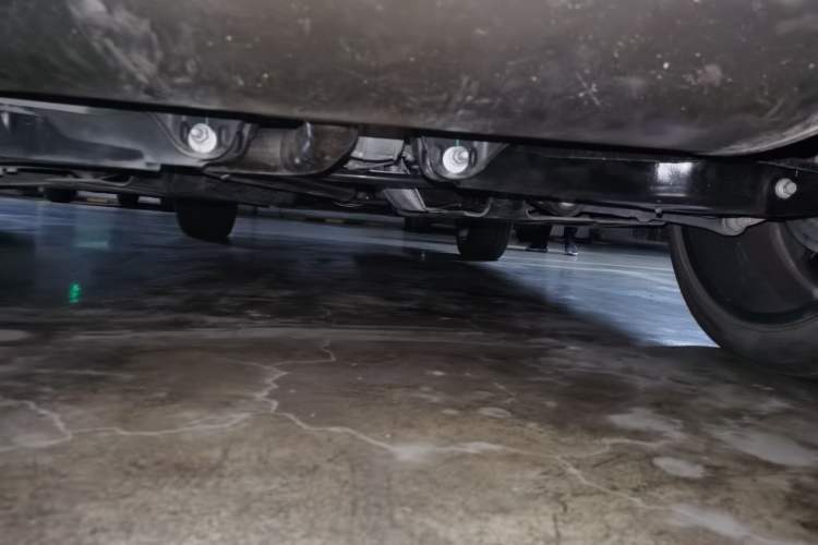 Used Lynk & Co 01 2021 2.0TD Four-Wheel Drive Dark Night Edition Chassis Rear
