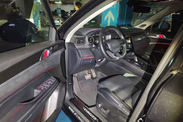 Used Lynk & Co 01 2021 2.0TD Two-Wheel-Drive Pro Trim Driver Seat