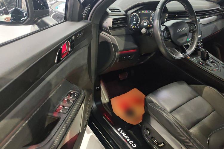 Used Lynk & Co 01 2021 2.0TD Four-Wheel Drive Hype-Halo Driver Seat