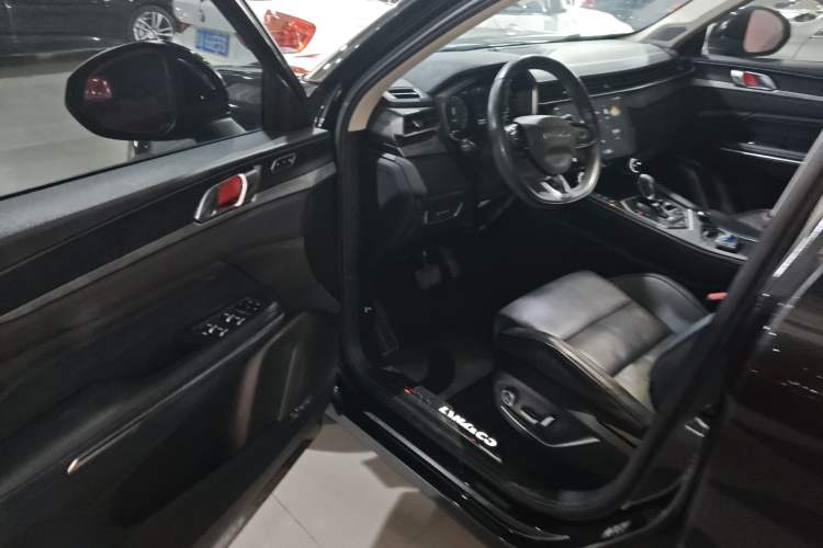 Used Lynk & Co 01 2021 2.0TD Two-Wheel-Drive Pro Trim Driver Seat