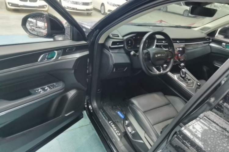 Used Lynk & Co 01 2021 2.0TD Two-Wheel-Drive Pro Trim Driver Seat