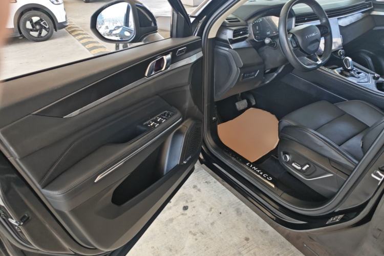 Used Lynk & Co 01 2021 2.0TD Two-Wheel-Drive Pro Trim Driver Seat