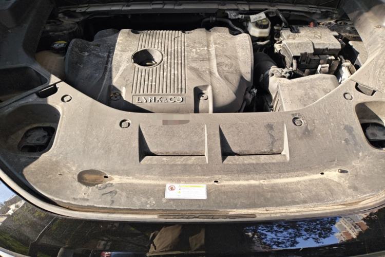 Used Lynk & Co 01 2021 2.0TD Four-Wheel Drive Hype-Halo Engine Bay