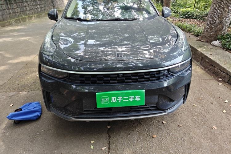 Used Lynk & Co 01 2021 2.0TD Two-Wheel-Drive Pro Trim Engine Bay