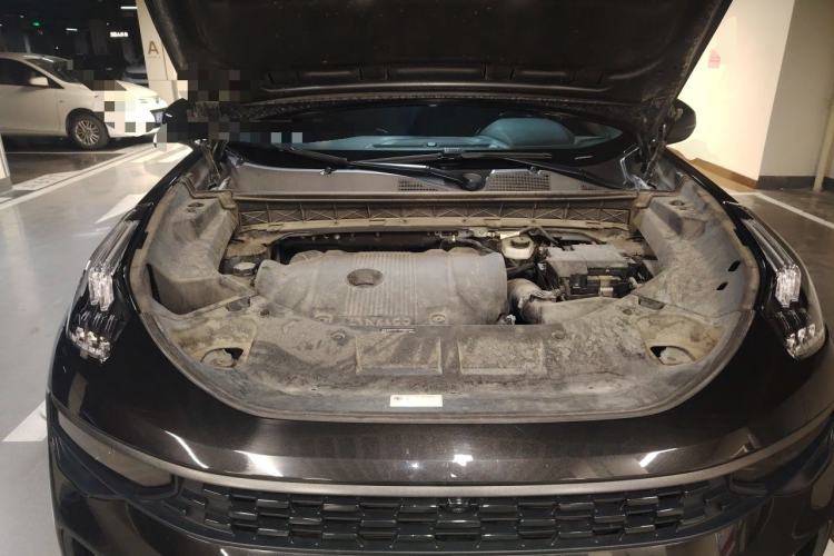Used Lynk & Co 01 2021 2.0TD Four-Wheel Drive Dark Night Edition Engine Bay