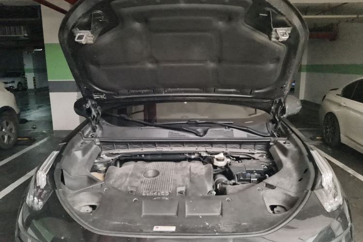Used Lynk & Co 01 2021 2.0TD Four-Wheel Drive Dark Night Edition Engine Bay