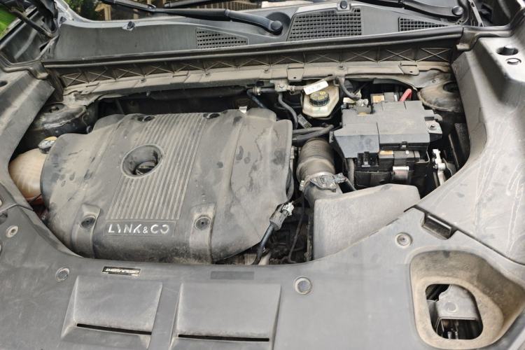 Used Lynk & Co 01 2021 2.0TD Two-Wheel Drive Zhaopu Pro Engine Bay