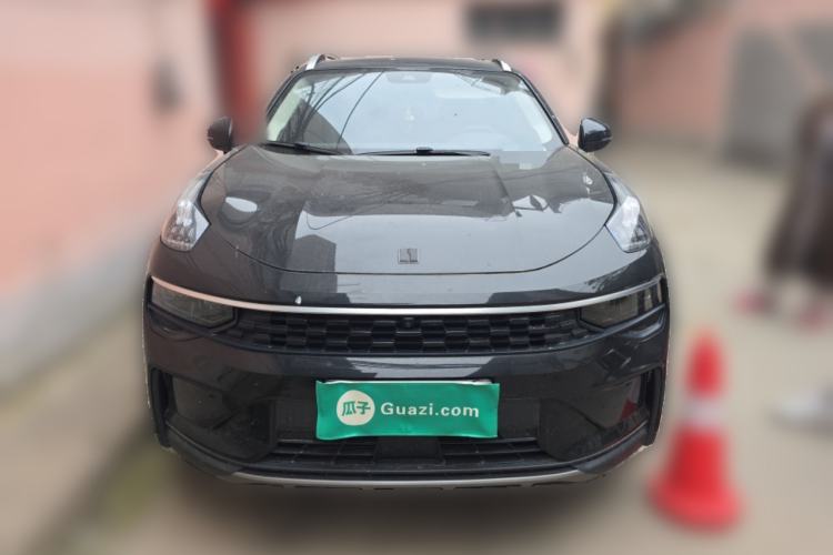 Used Lynk & Co 01 2021 2.0TD Two-Wheel-Drive Pro Trim Exterior 1