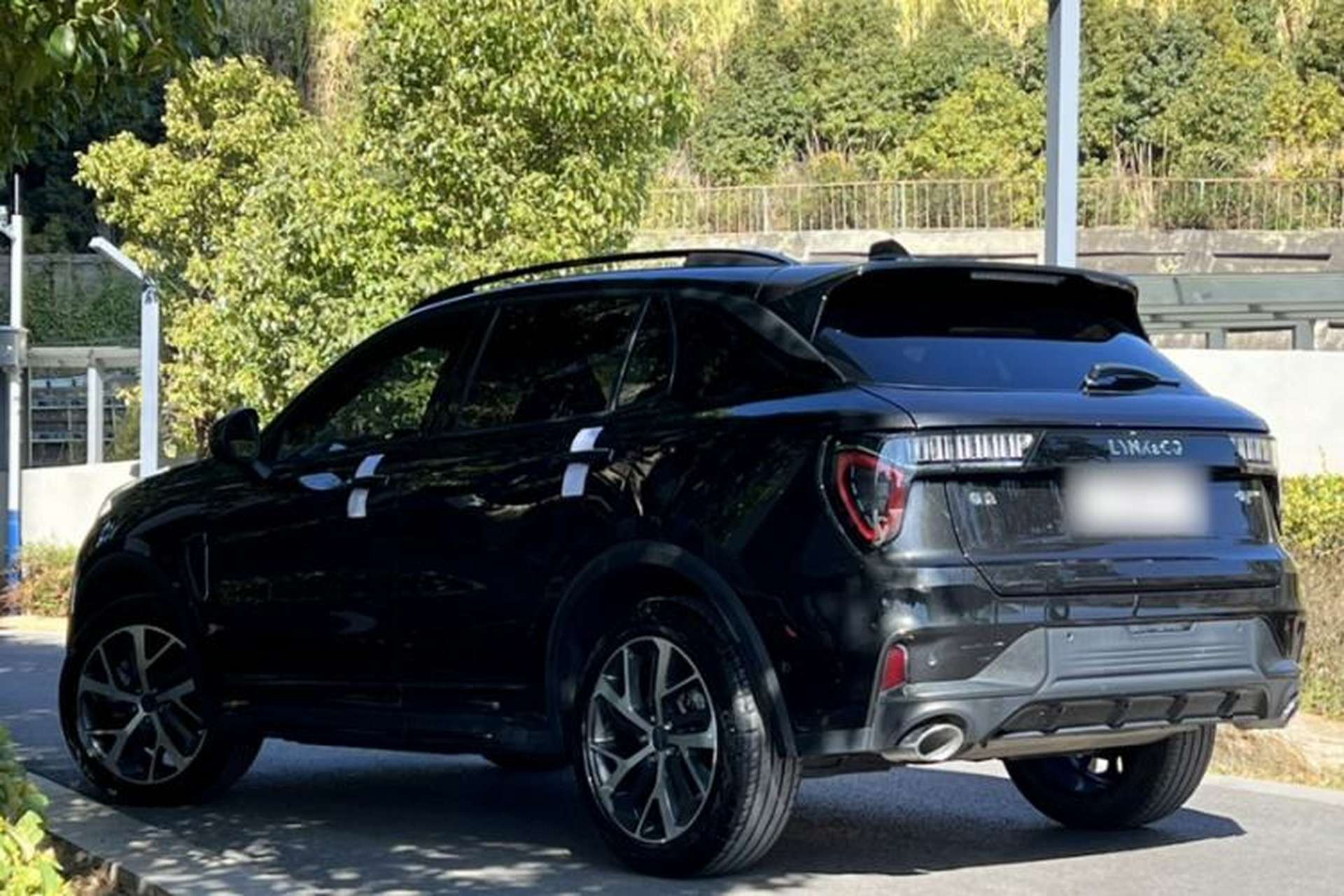 Used Lynk & Co 01 2021 2.0TD Four-Wheel Drive Hype-Halo Exterior 2