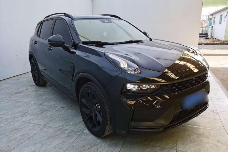 Used Lynk & Co 01 2021 2.0TD Four-Wheel Drive Dark Night Edition Exterior 2