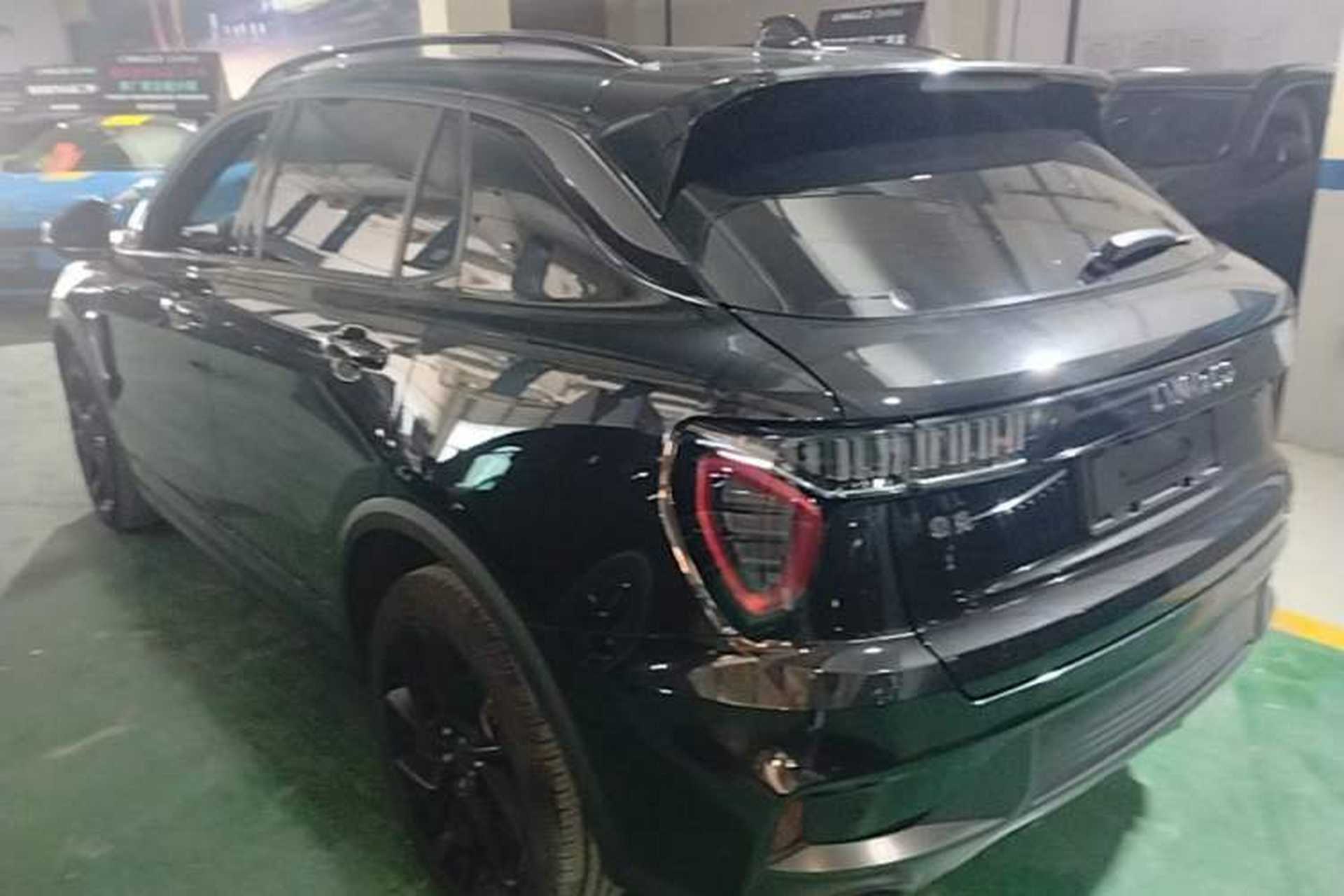 Used Lynk & Co 01 2021 2.0TD Four-Wheel Drive Dark Night Edition Exterior 2