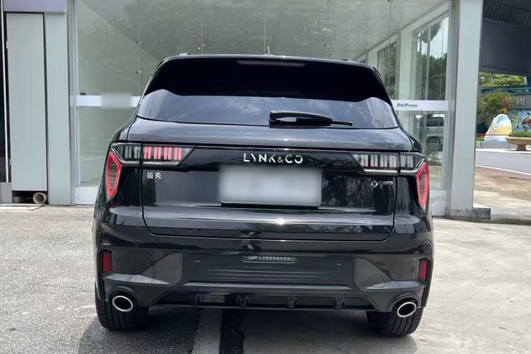 Used Lynk & Co 01 2021 2.0TD Four-Wheel Drive Dark Night Edition Exterior 3